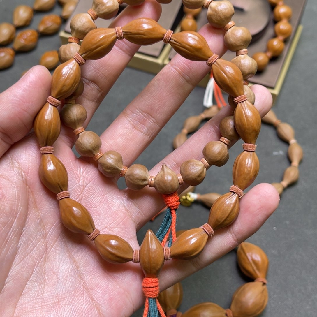 草***弓橄榄核手串/手链1.1金瓜子➕12蜜桃臀