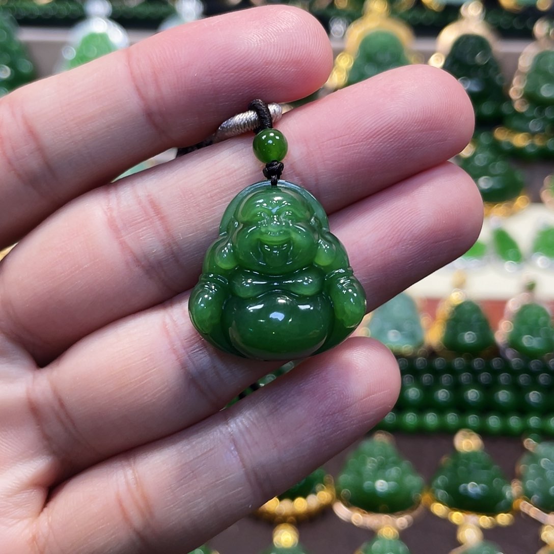 和田玉（碧玉）未镶嵌颈饰佛公25mm