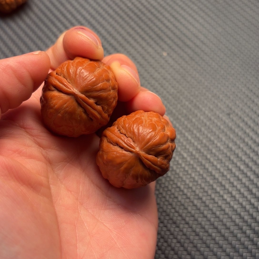 蜜***桃吊坠文玩核桃蛤蟆元宝