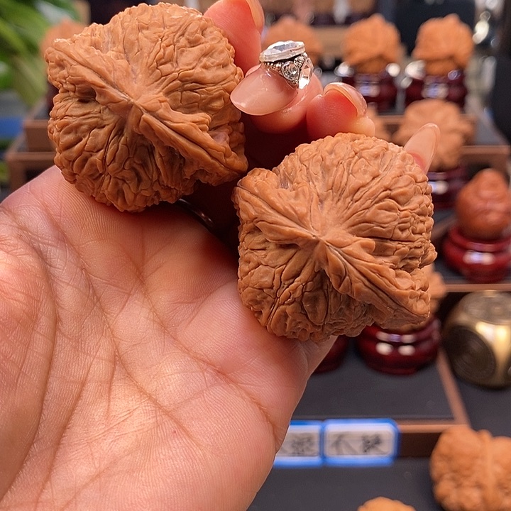 文玩核桃吊坠45全品南疆石