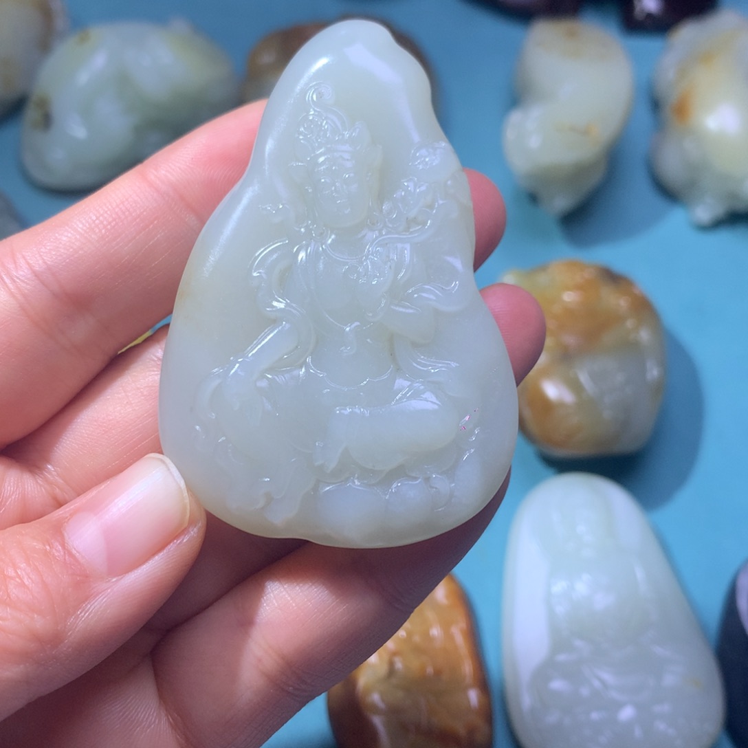 和田玉挂件未镶嵌不*