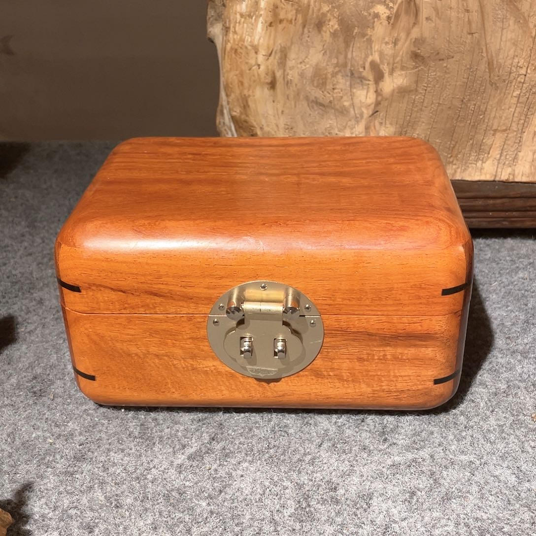 大果紫檀（缅甸花梨）黄花梨