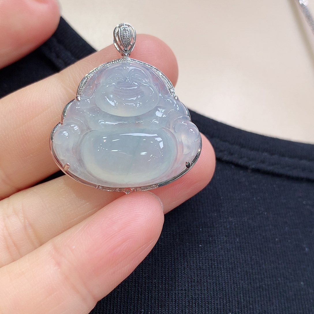 翡翠颈饰18K金镶嵌佛公