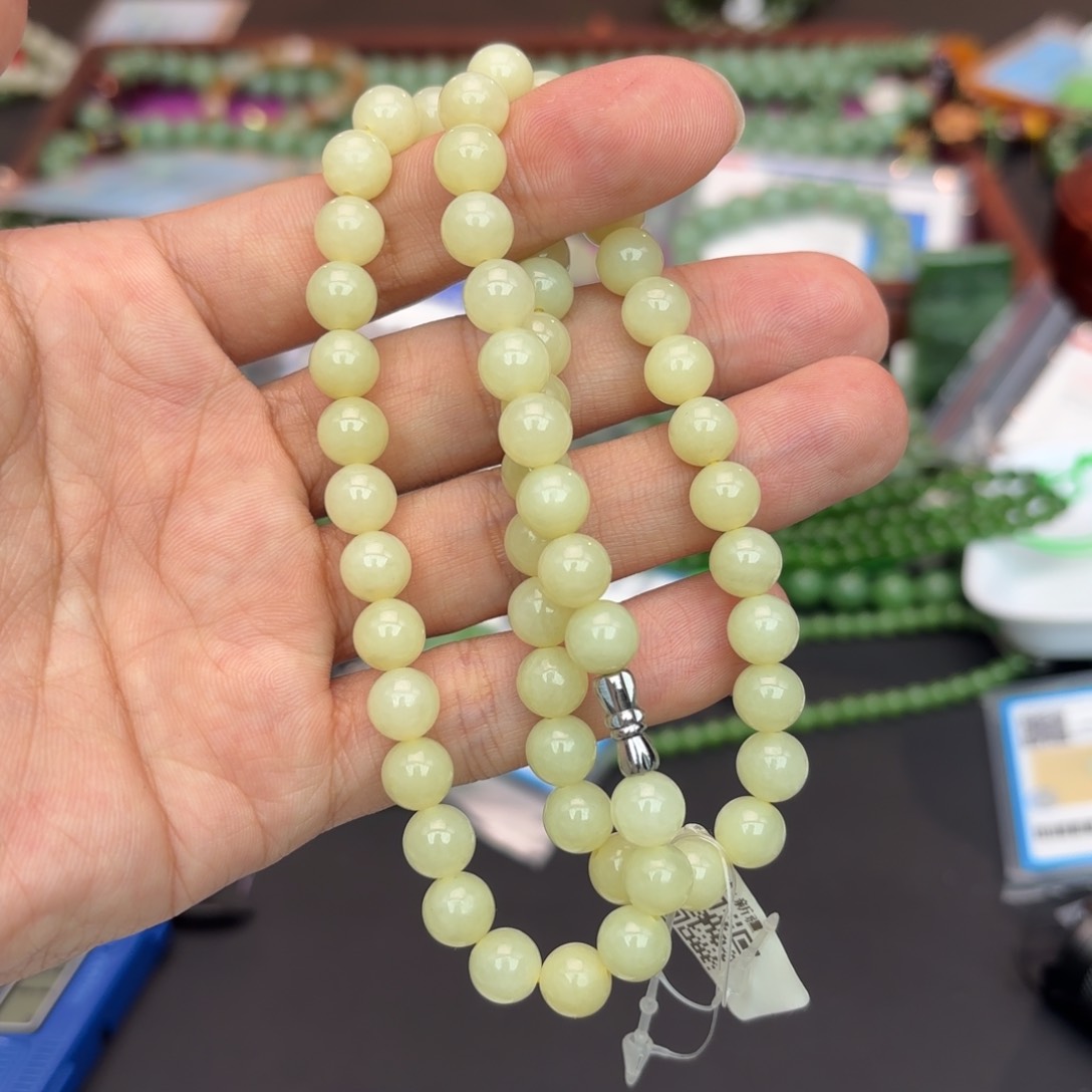 和田玉手串未镶嵌