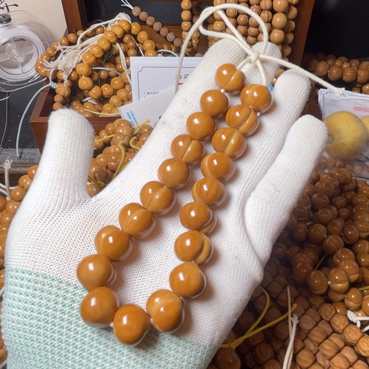 猴头核桃吊坠屁桃15+