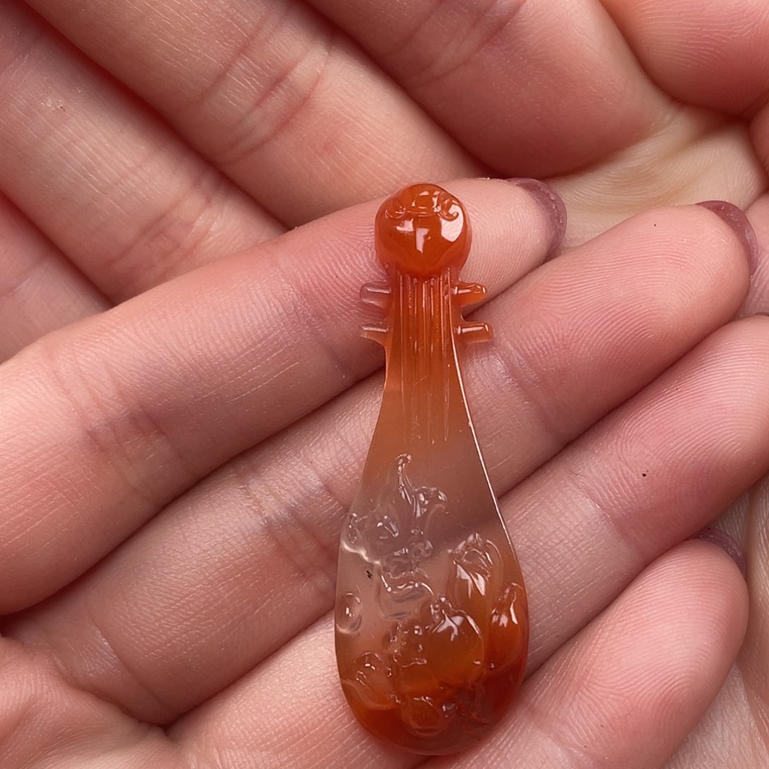 南红玛瑙戒指未镶嵌在***干
