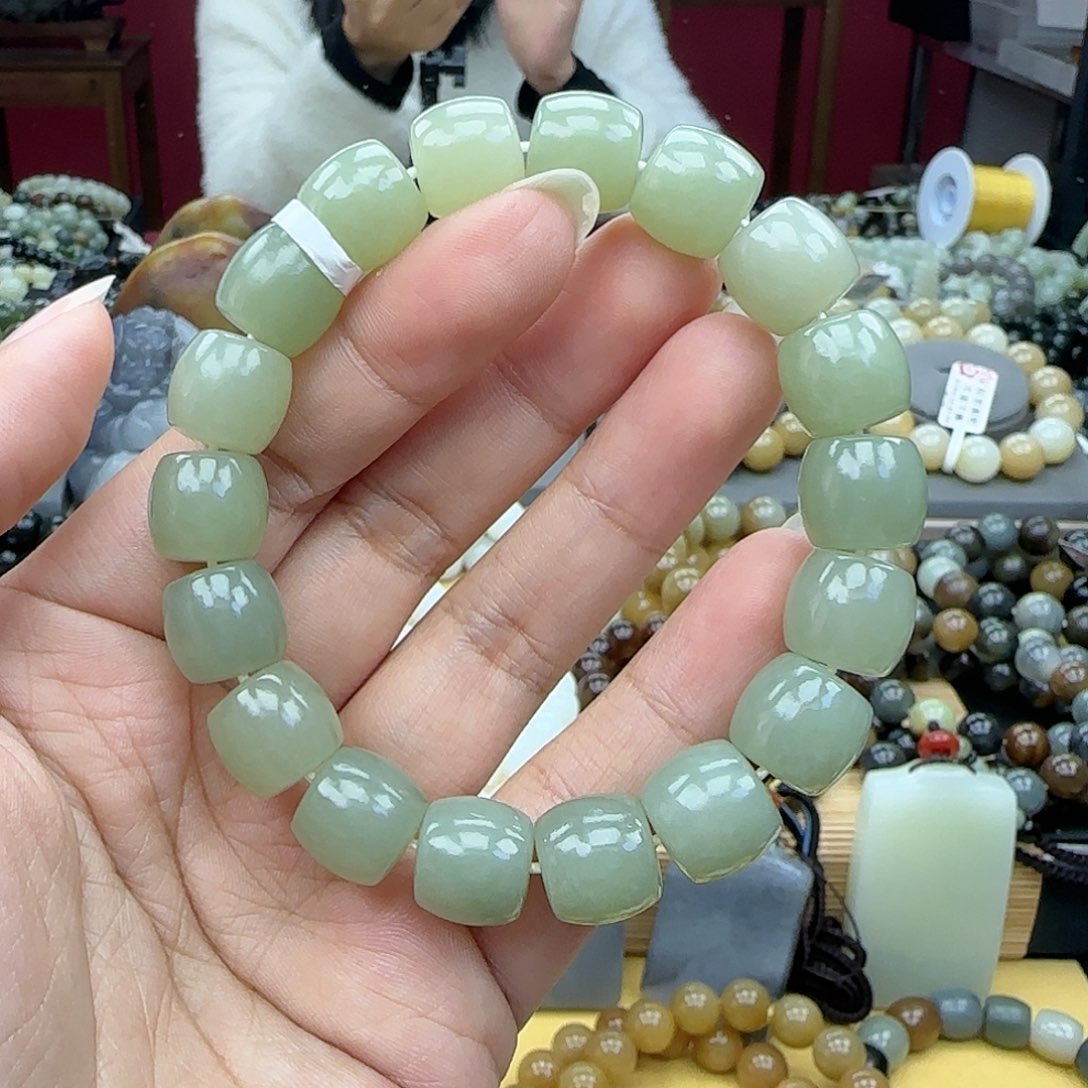 和田玉手链未镶嵌