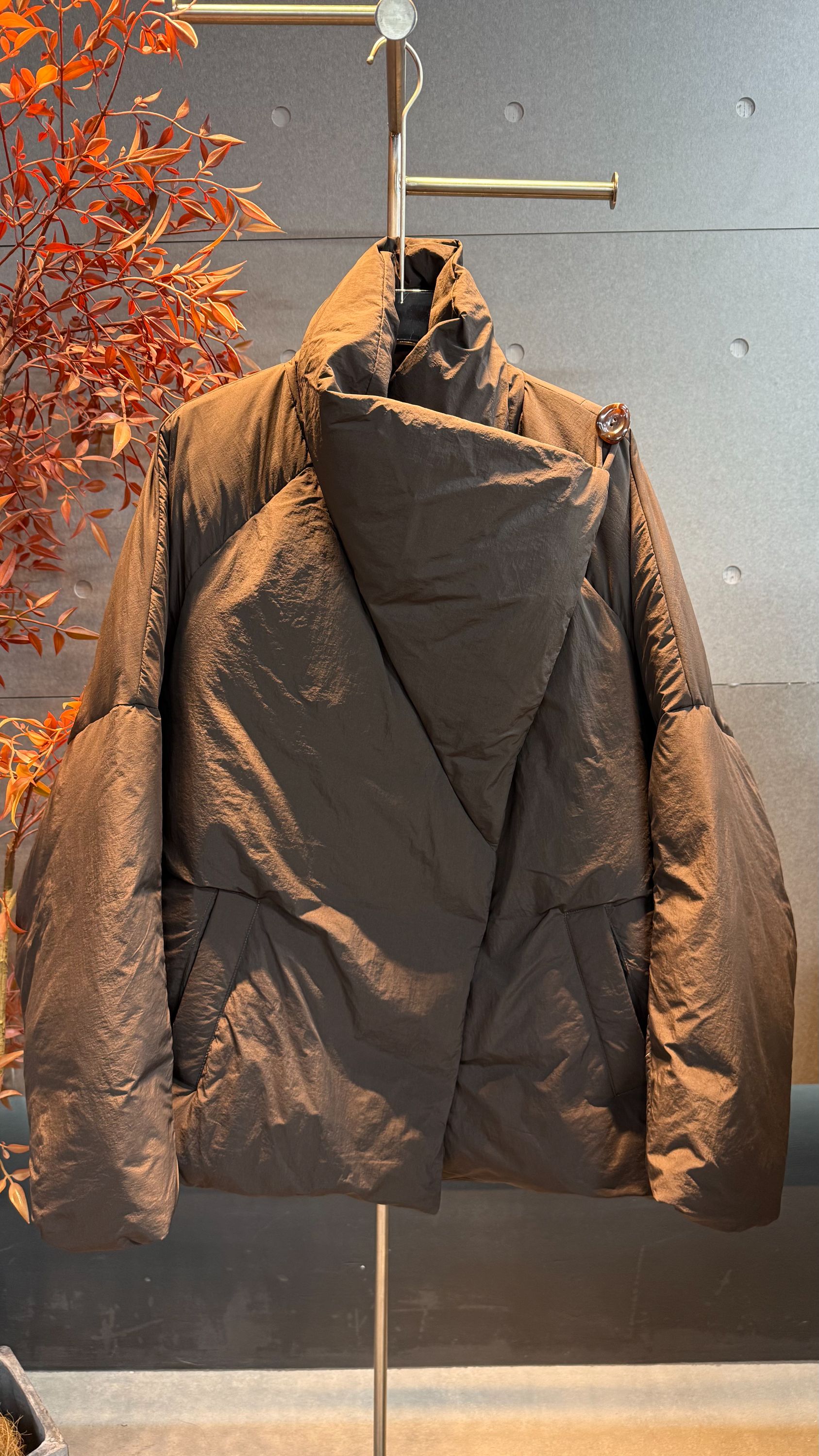 WANXIXI90白鸭绒大翻领羽绒服设计师款宽松面包外套老钱风