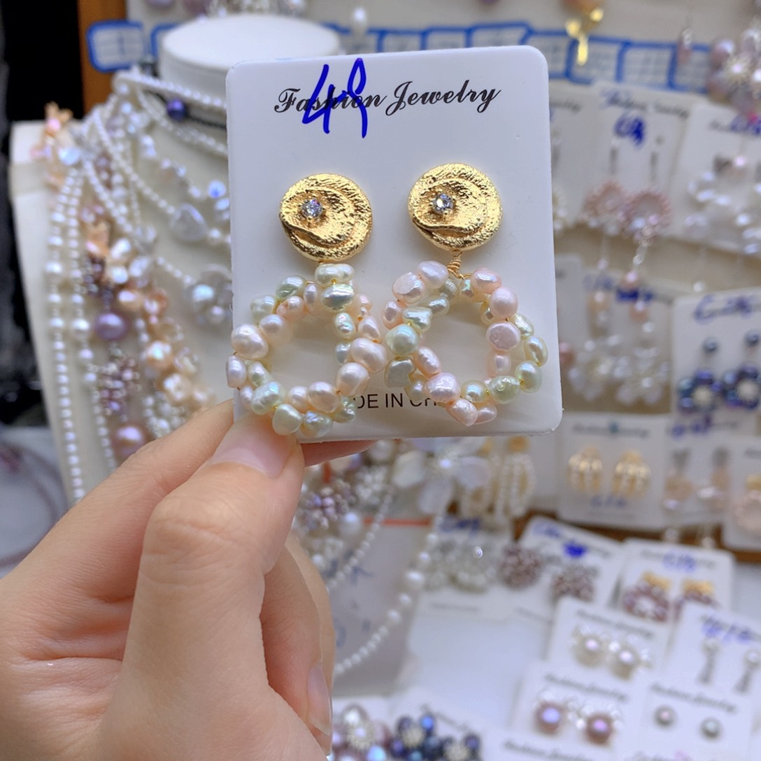 淡水珍珠颈饰合金