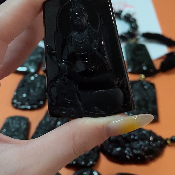 翡翠颈饰未镶嵌用****9