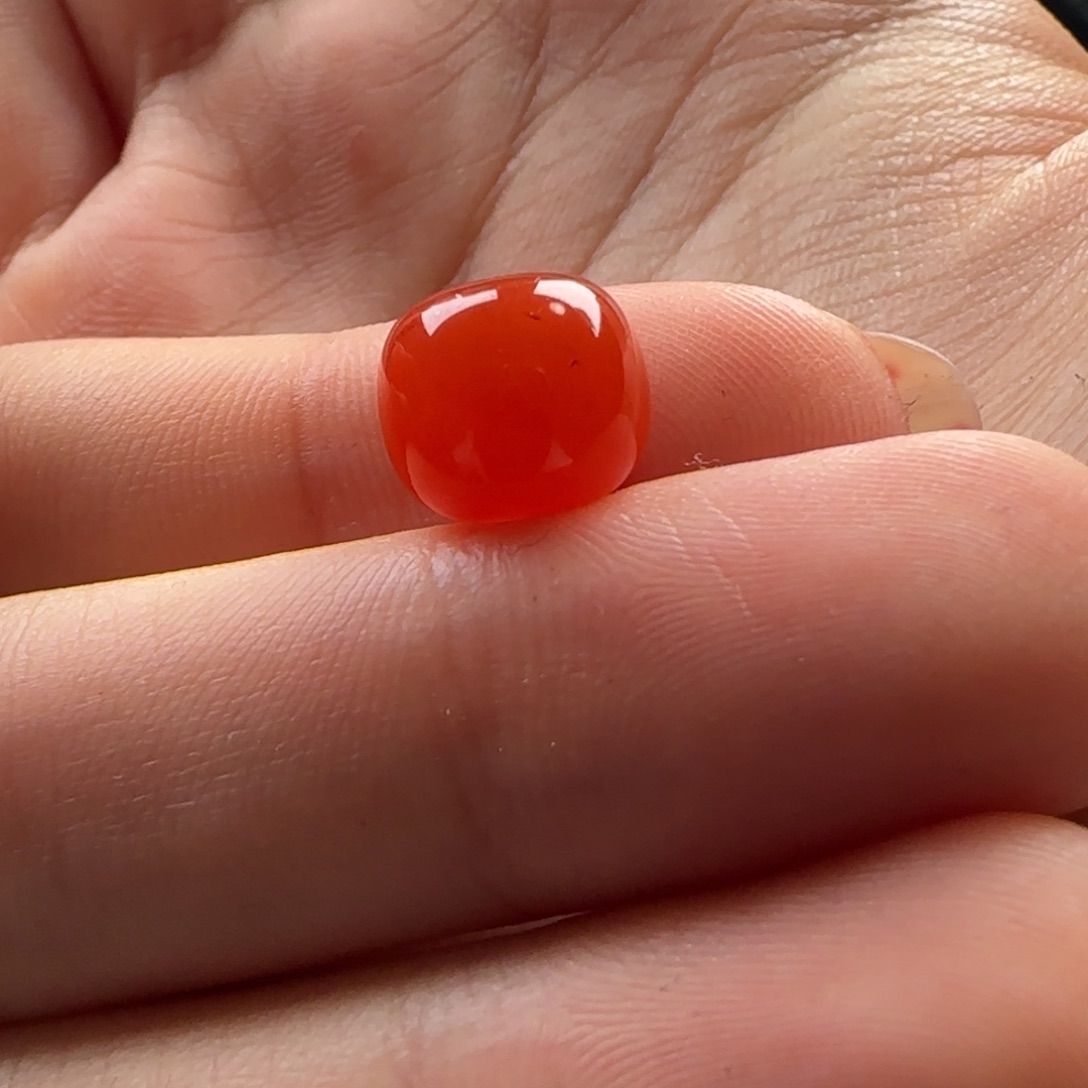 南红玛瑙未镶嵌老型9.9*8.8皮裂