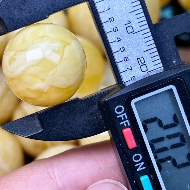 20.2mm俄料国矿一级料浓瓷白妖孽虎皮纹千层雪橘底金溶洞蜜蜡圆珠