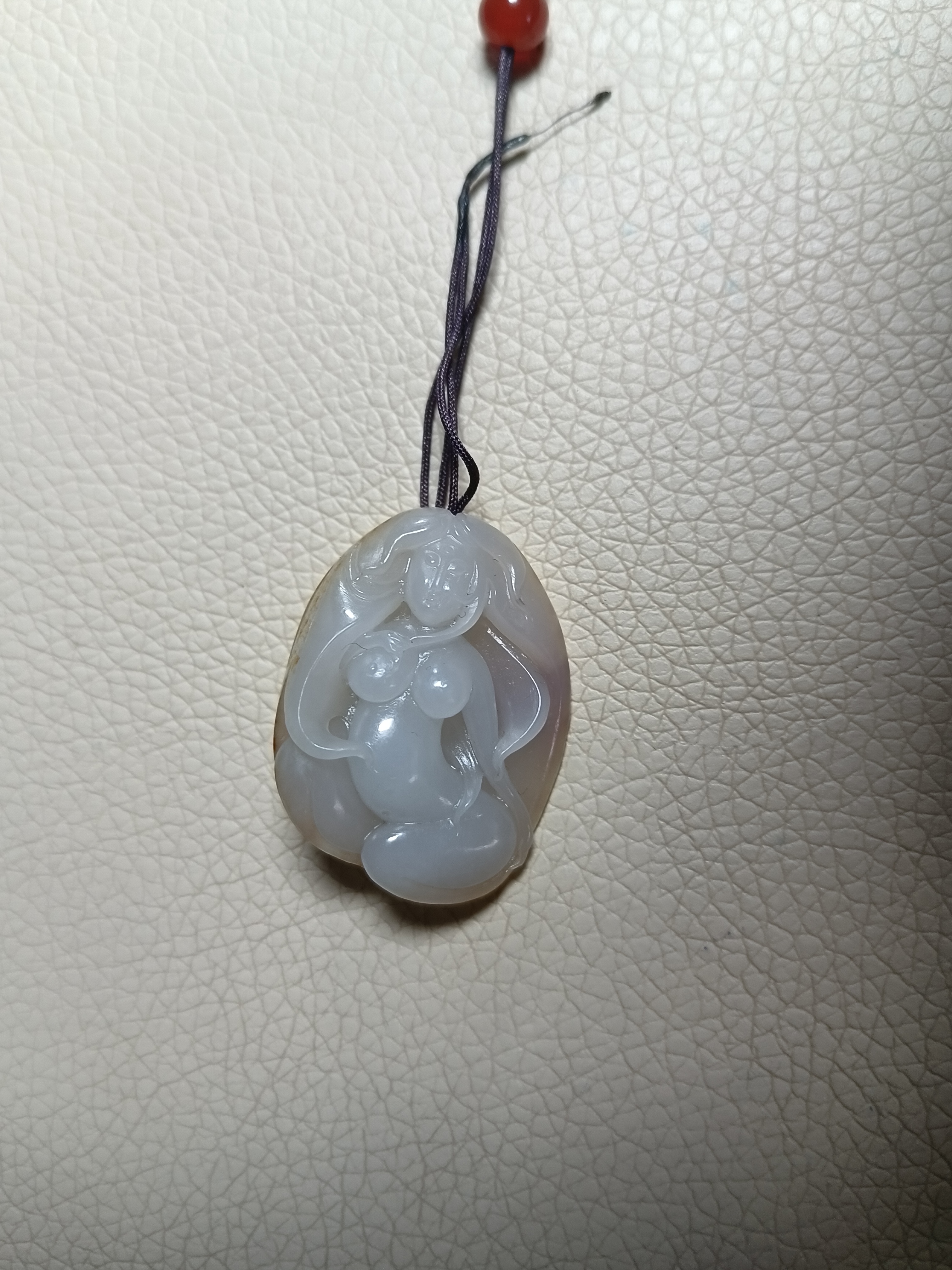 天然新疆和田玉精雕手工遇贵人时尚款