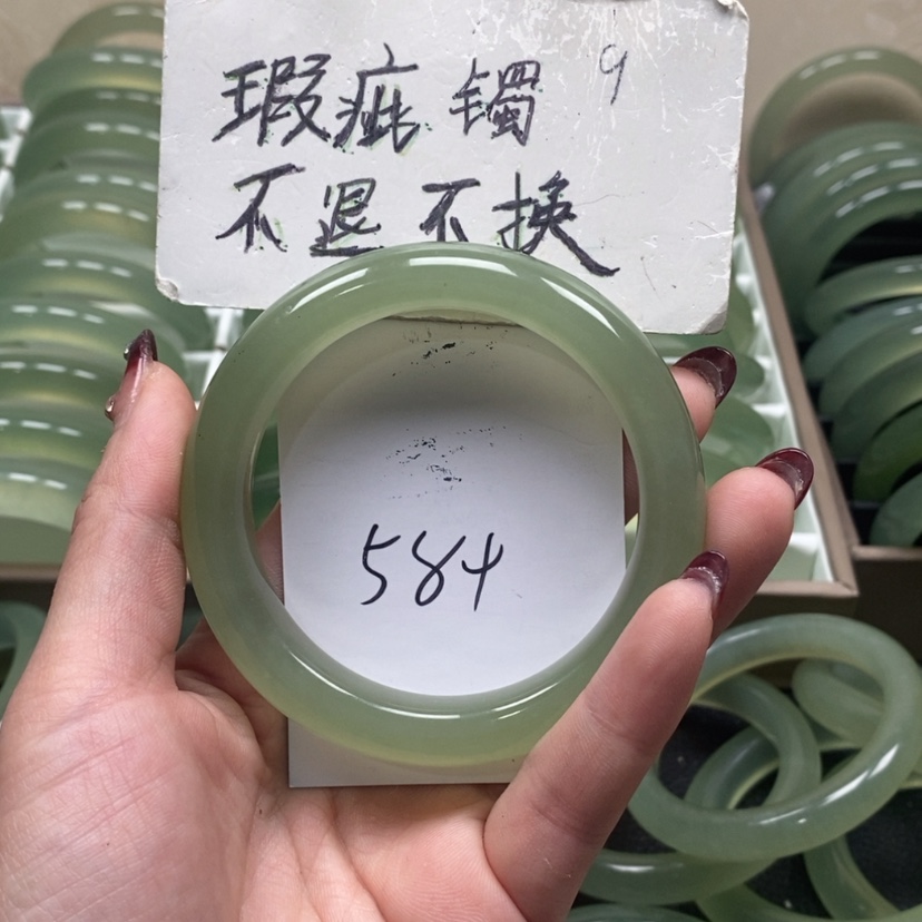 【闪购商品】蛇纹石玉手镯未镶嵌