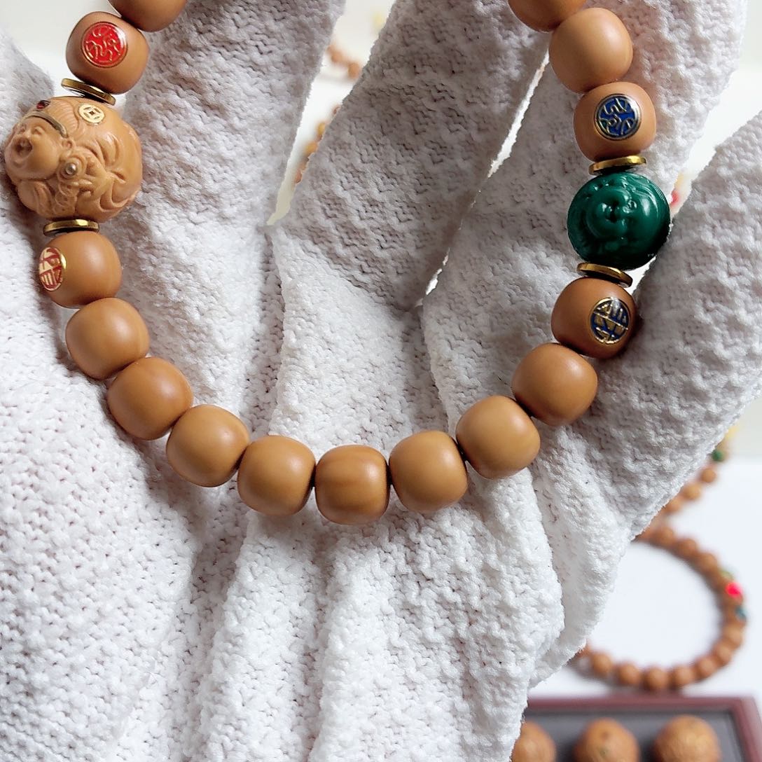 志****手串猴头核桃精品猴头手串