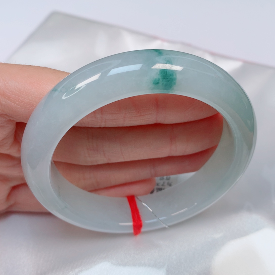 翡翠手镯未镶嵌54.8正圈