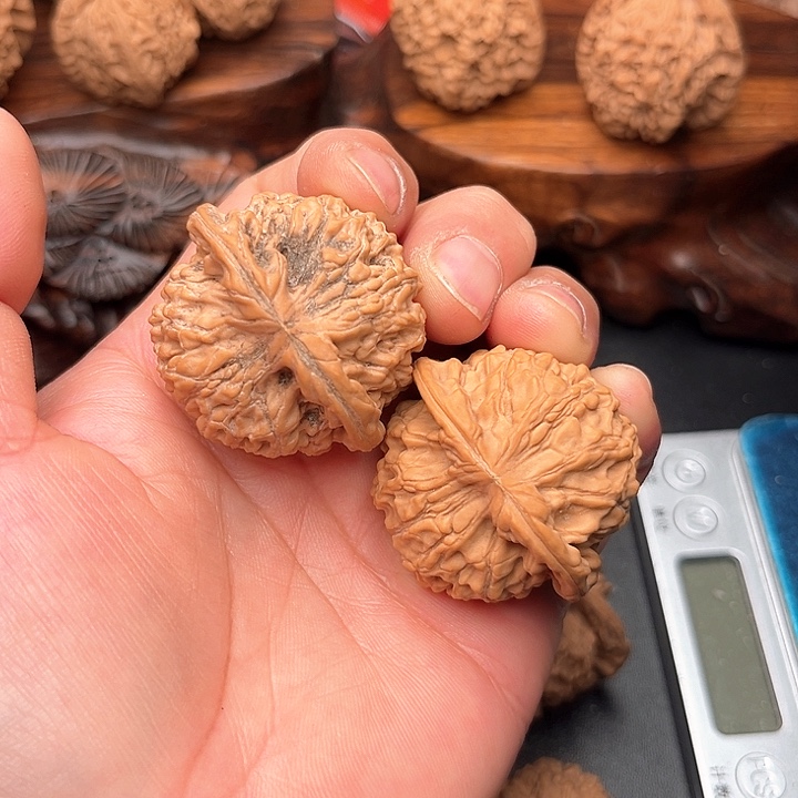 桃核把件卅*核桃天地