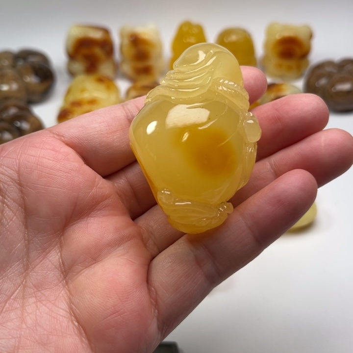 琥珀颈饰未镶嵌琥珀蜜蜡