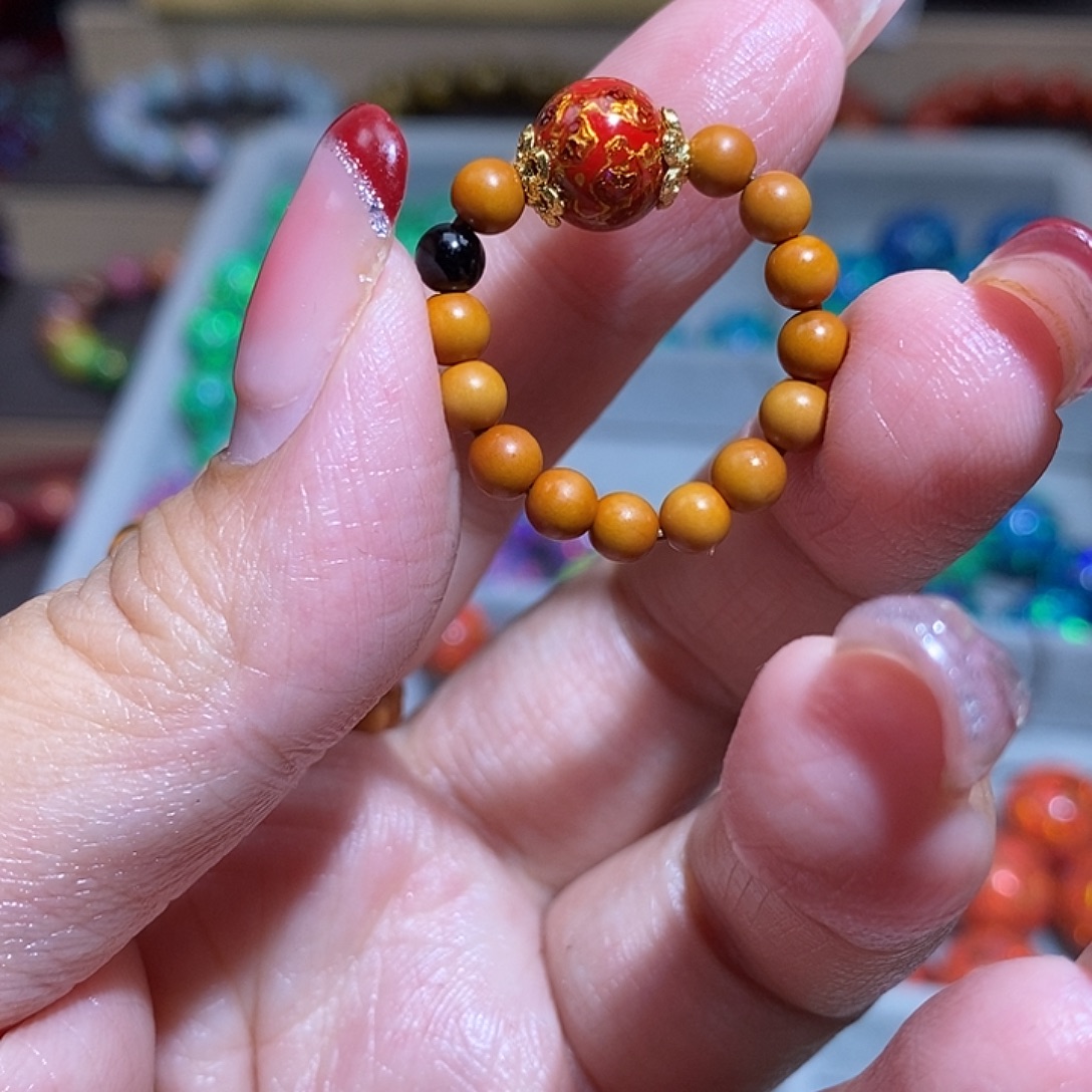 大漆珠0.8搭配橄榄核戒指