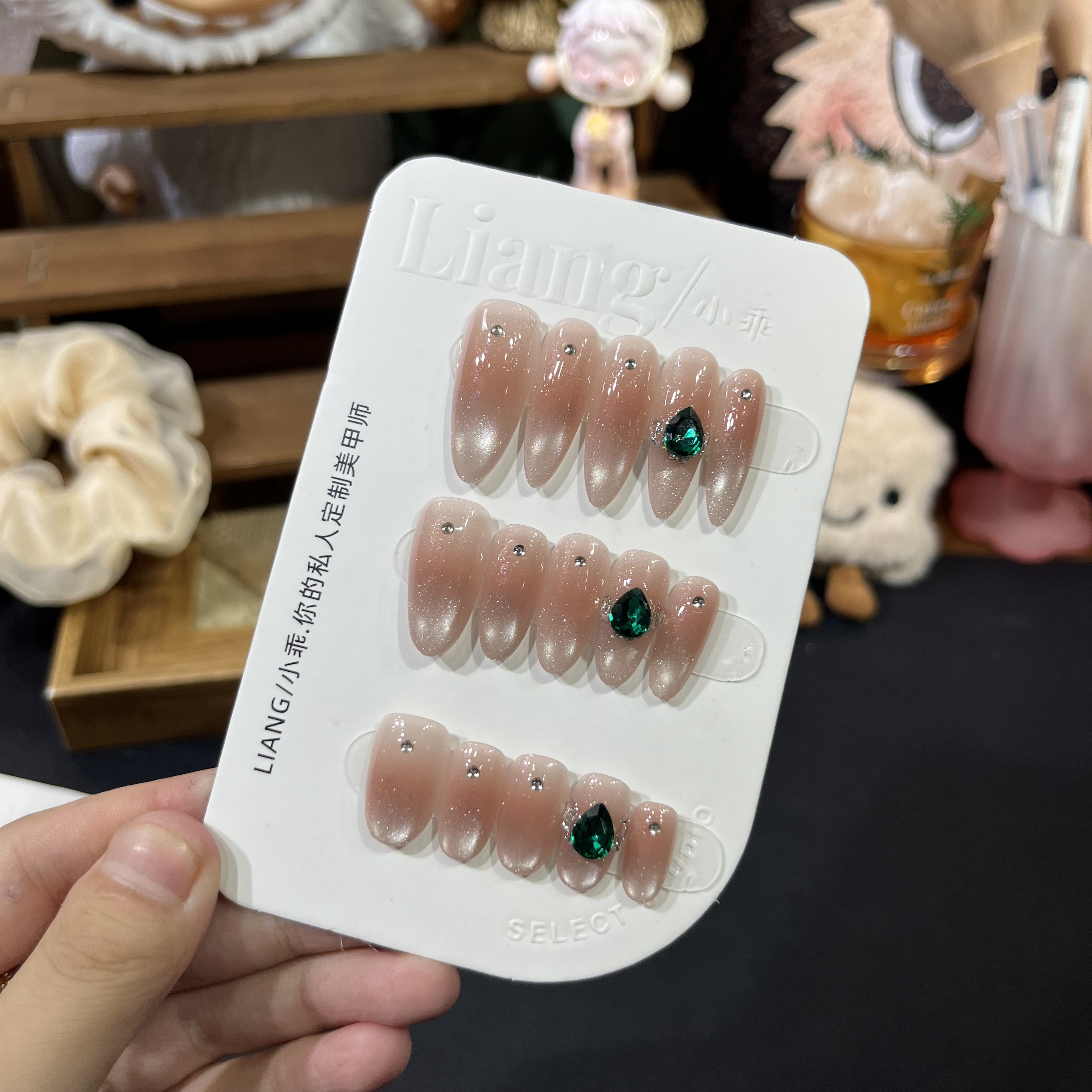 【祖母绿】高端 纯手工 定制 穿戴甲 轻奢美甲显白气质穿戴式