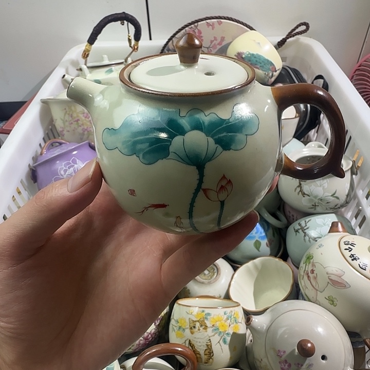 汝窑开片荷花泡茶壶