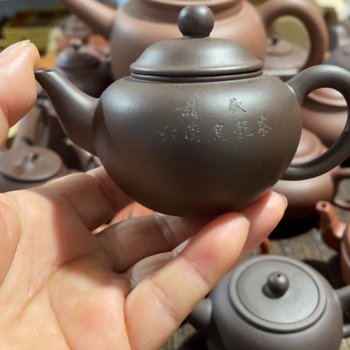 雅*紫砂等产品远销欧洲各地的