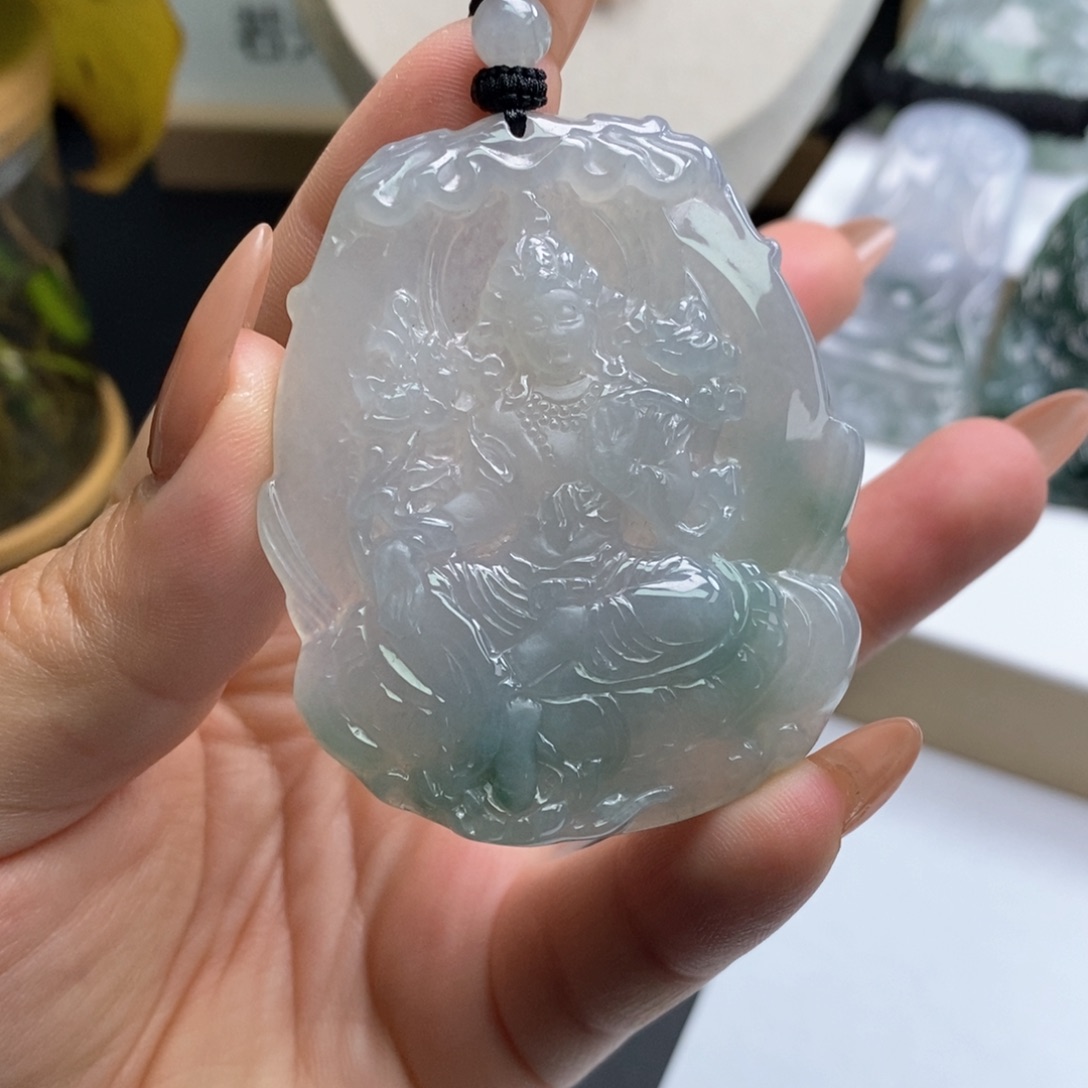 翡翠颈饰未镶嵌缅甸天然A货翡翠