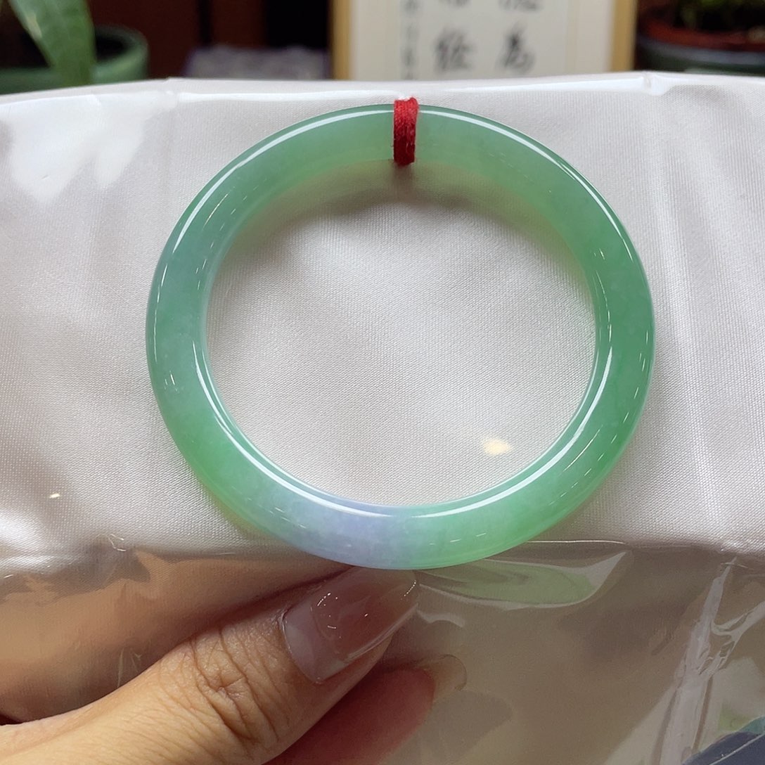 翡翠未镶嵌手镯26 号链接