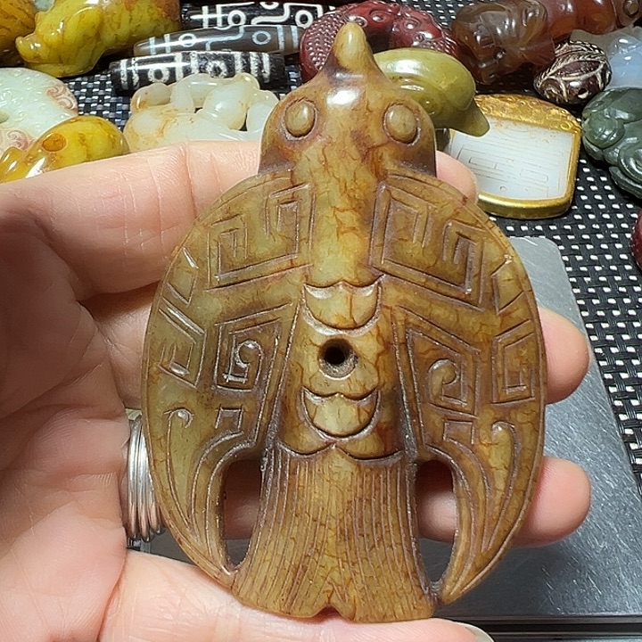 蛇纹石玉合金珠宝奇石