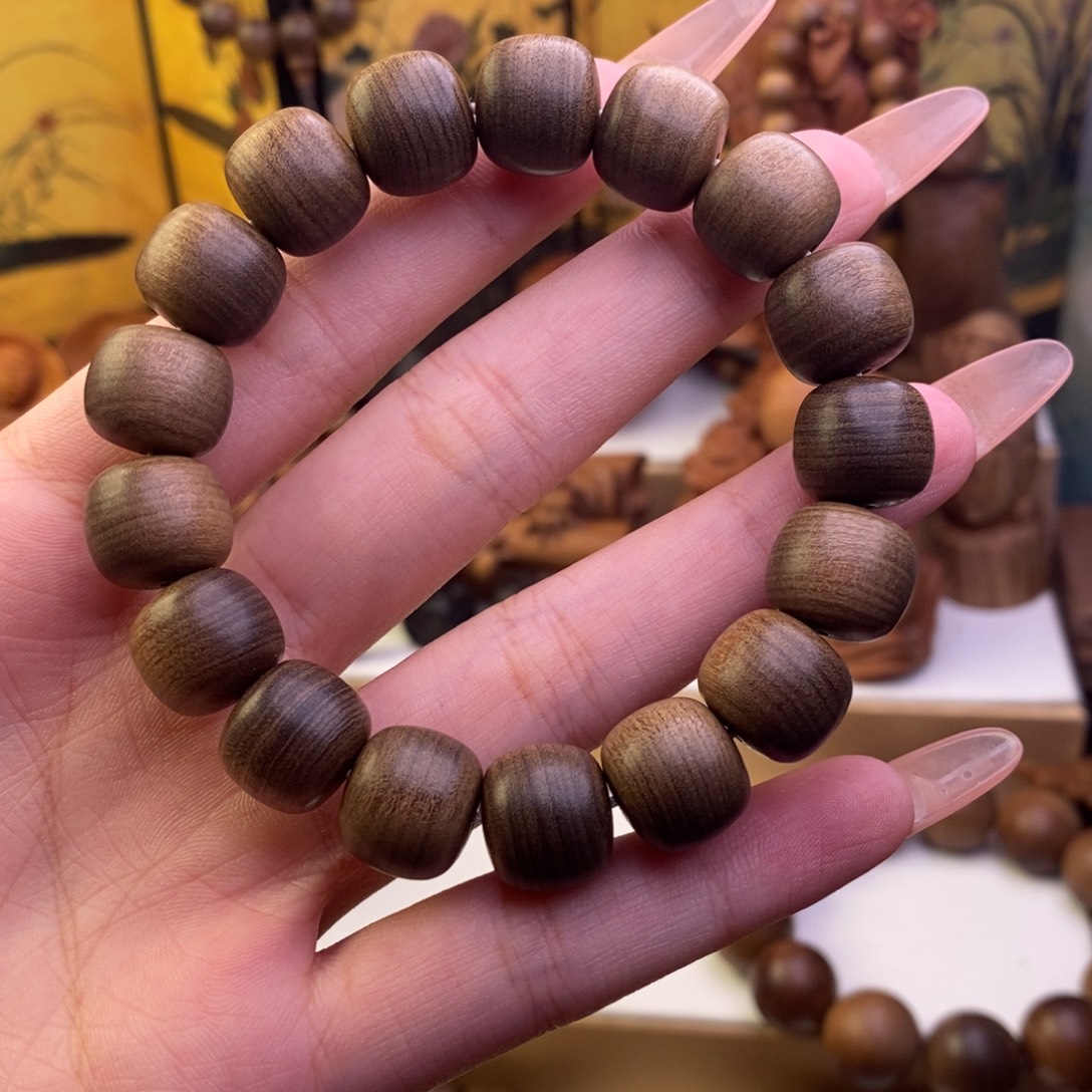 拉***供檀香木手串/手链奶香1213单圈沉水黑肉