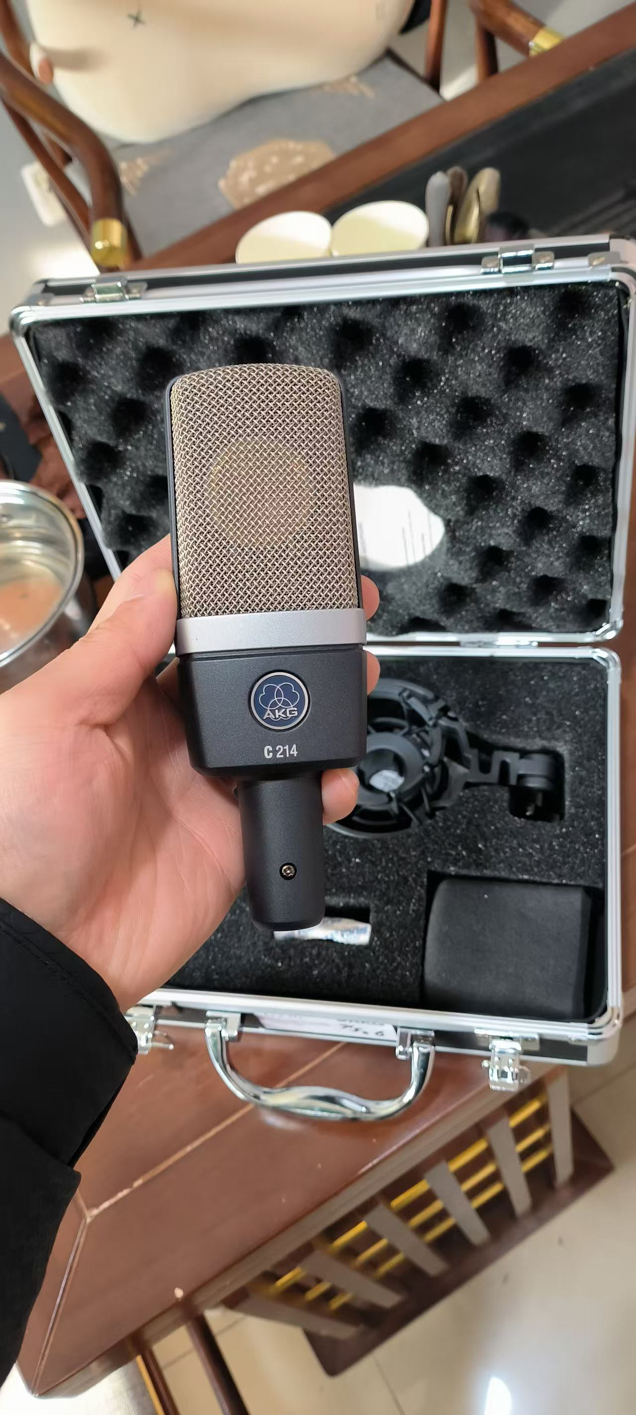 9新 AKG/爱科技 二手爱科技c214大振膜电容麦