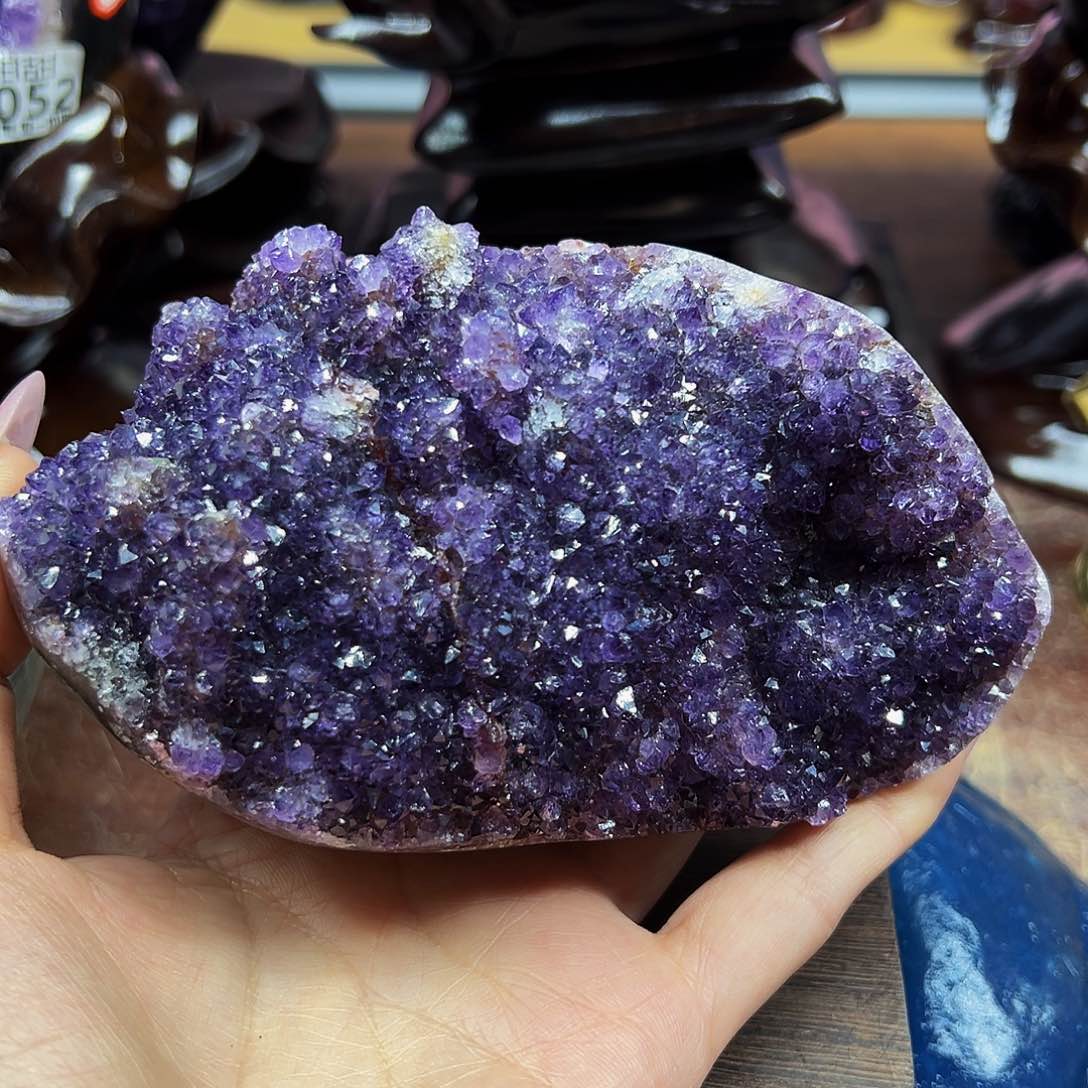 水晶大型摆件未镶嵌