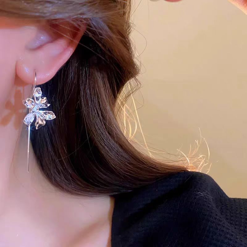 铜合金耳饰 专属花朵耳钉女小众设计轻奢高级感气质大气N2455