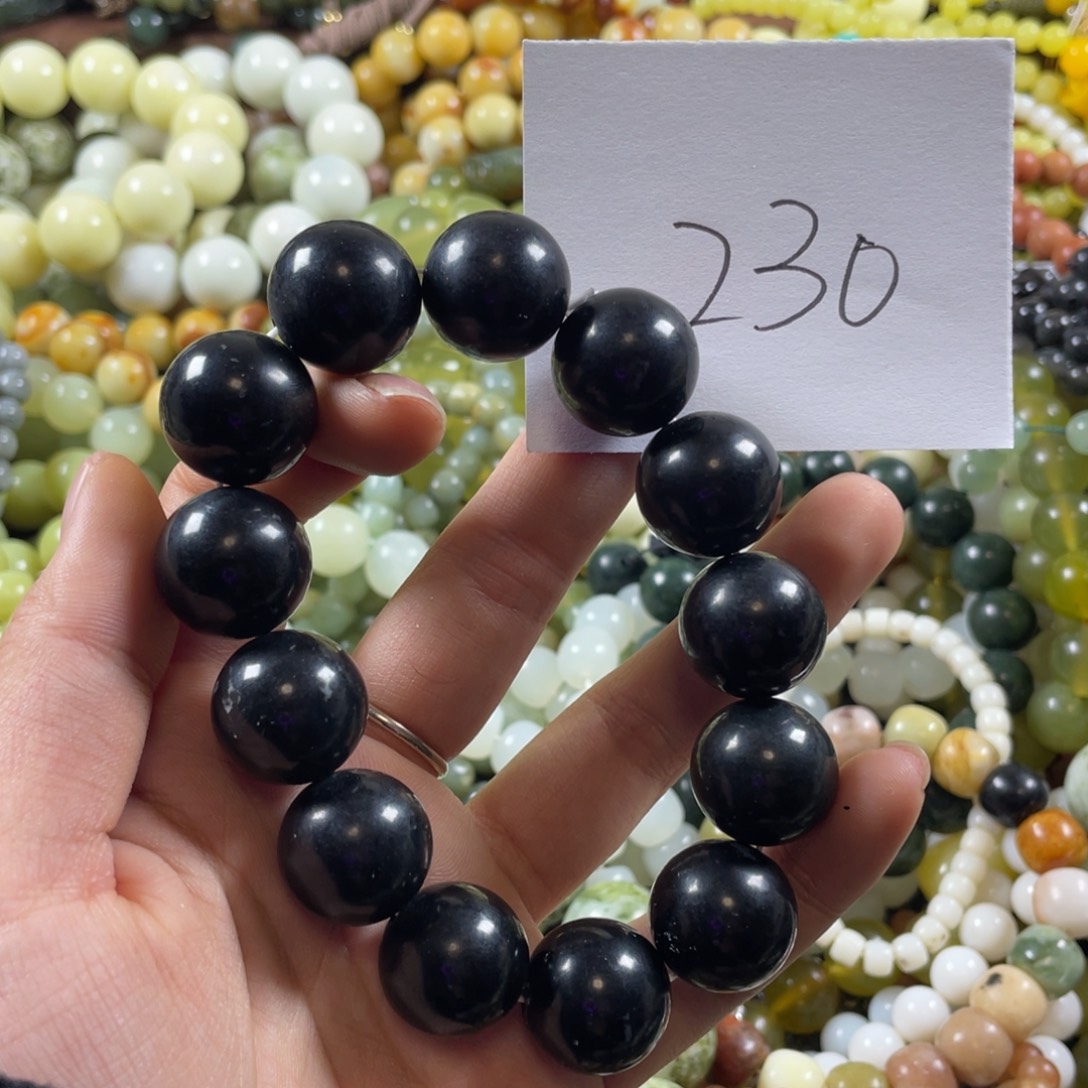 蛇纹石玉未镶嵌手串