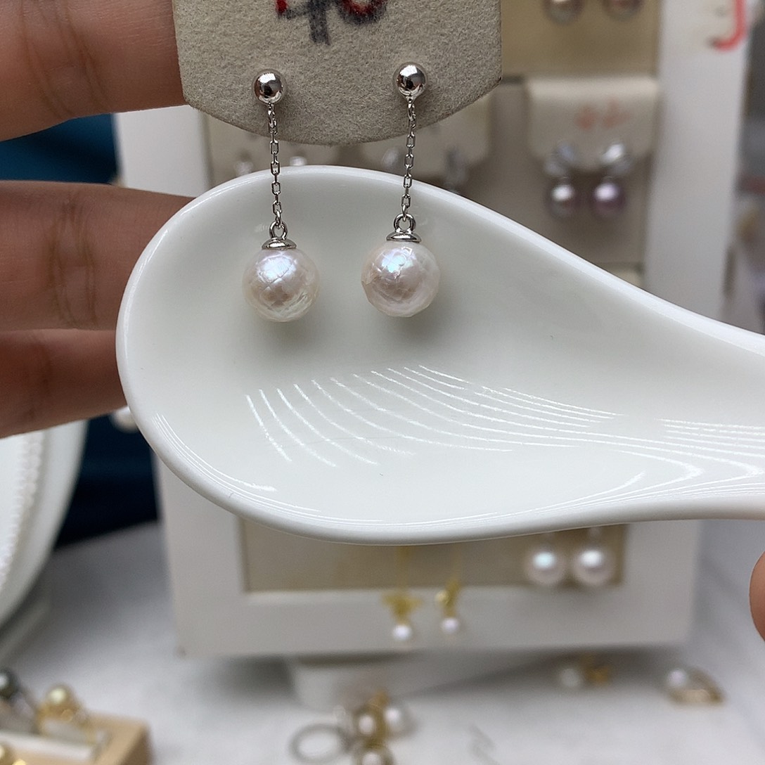 银S925镶嵌淡水珍珠耳饰