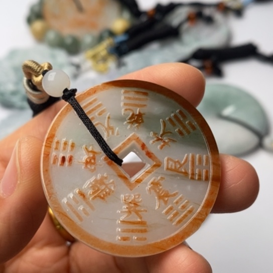 翡翠未镶嵌挂件翡翠