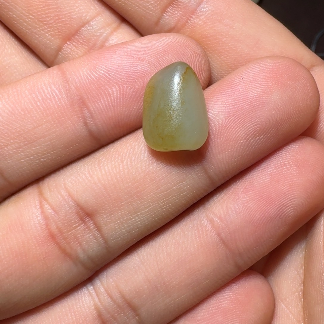 一***目和田玉未镶嵌颈饰