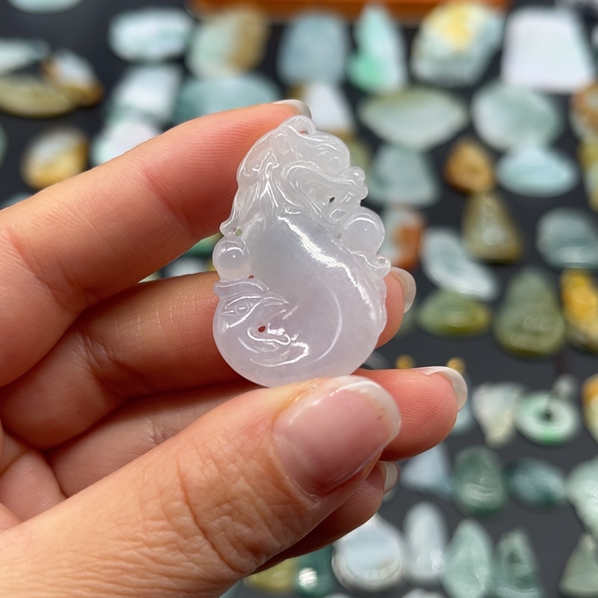 【闪购商品】翡翠颈饰未镶嵌龙凤呈祥