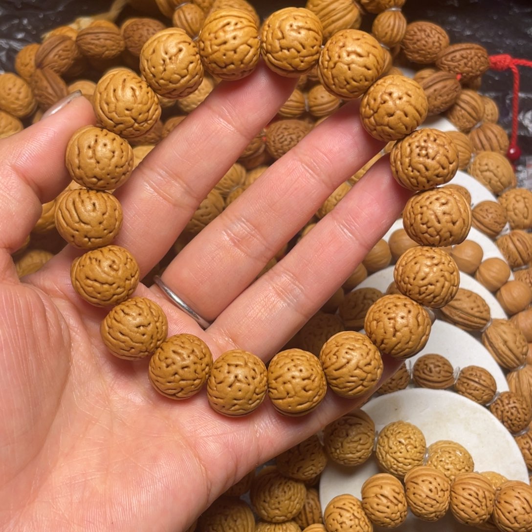 桃木桃核手串16+金丹