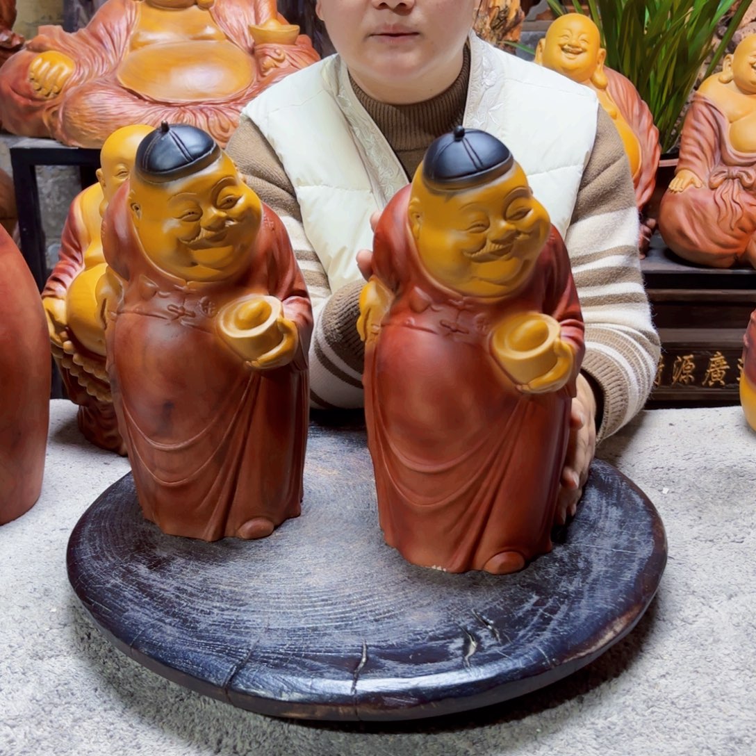 鹤***香樟木元宝地主一个香樟木