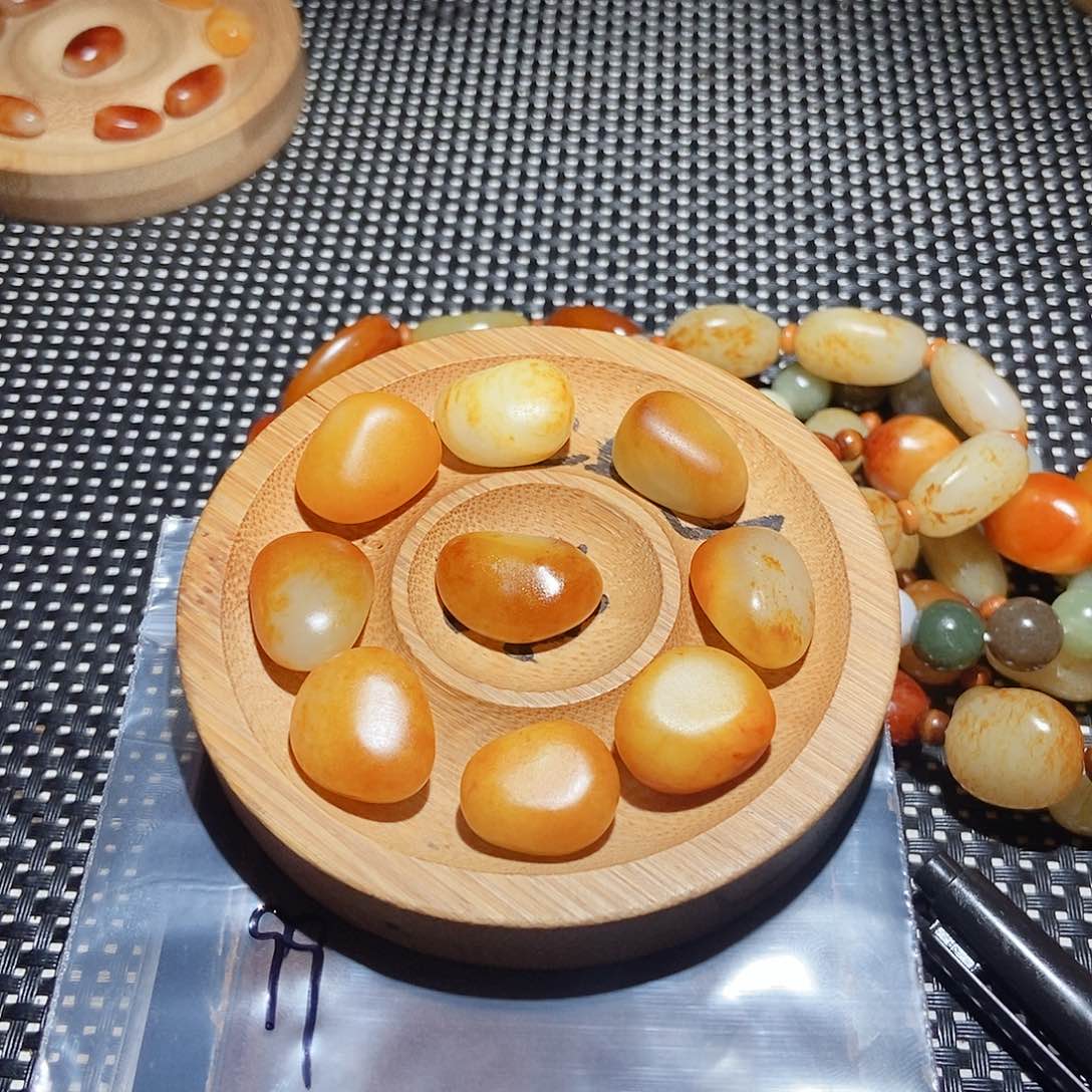 未镶嵌手链和田玉猛*