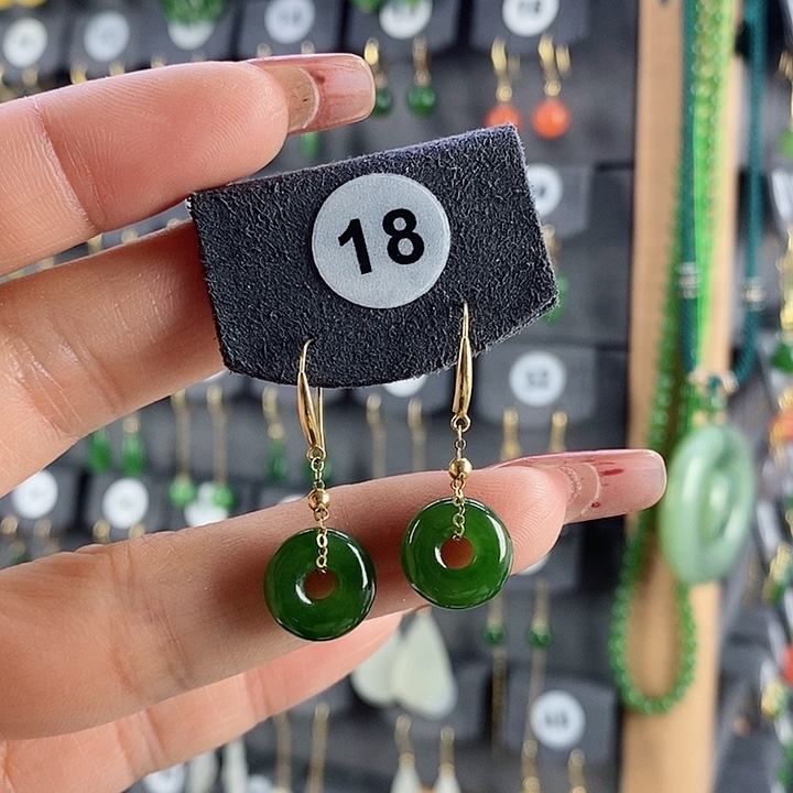 和田玉耳饰18K金镶嵌