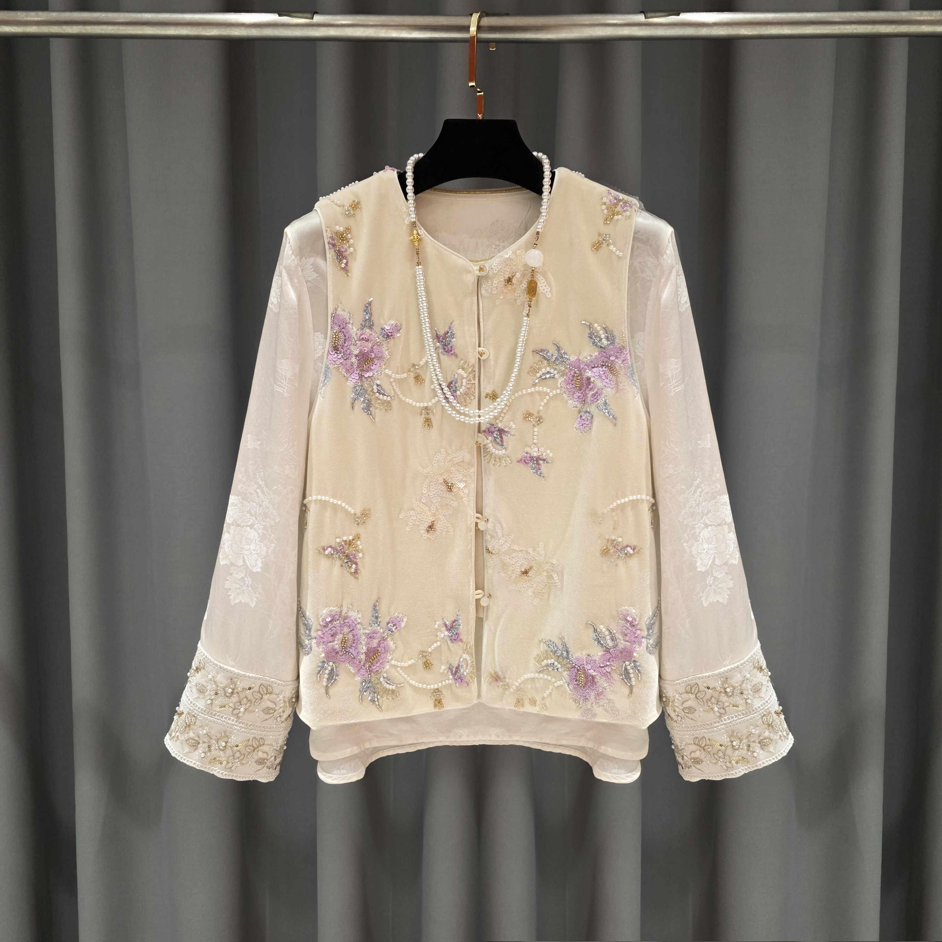 2026新款丝绒亮片马甲气质复古中国风花马夹