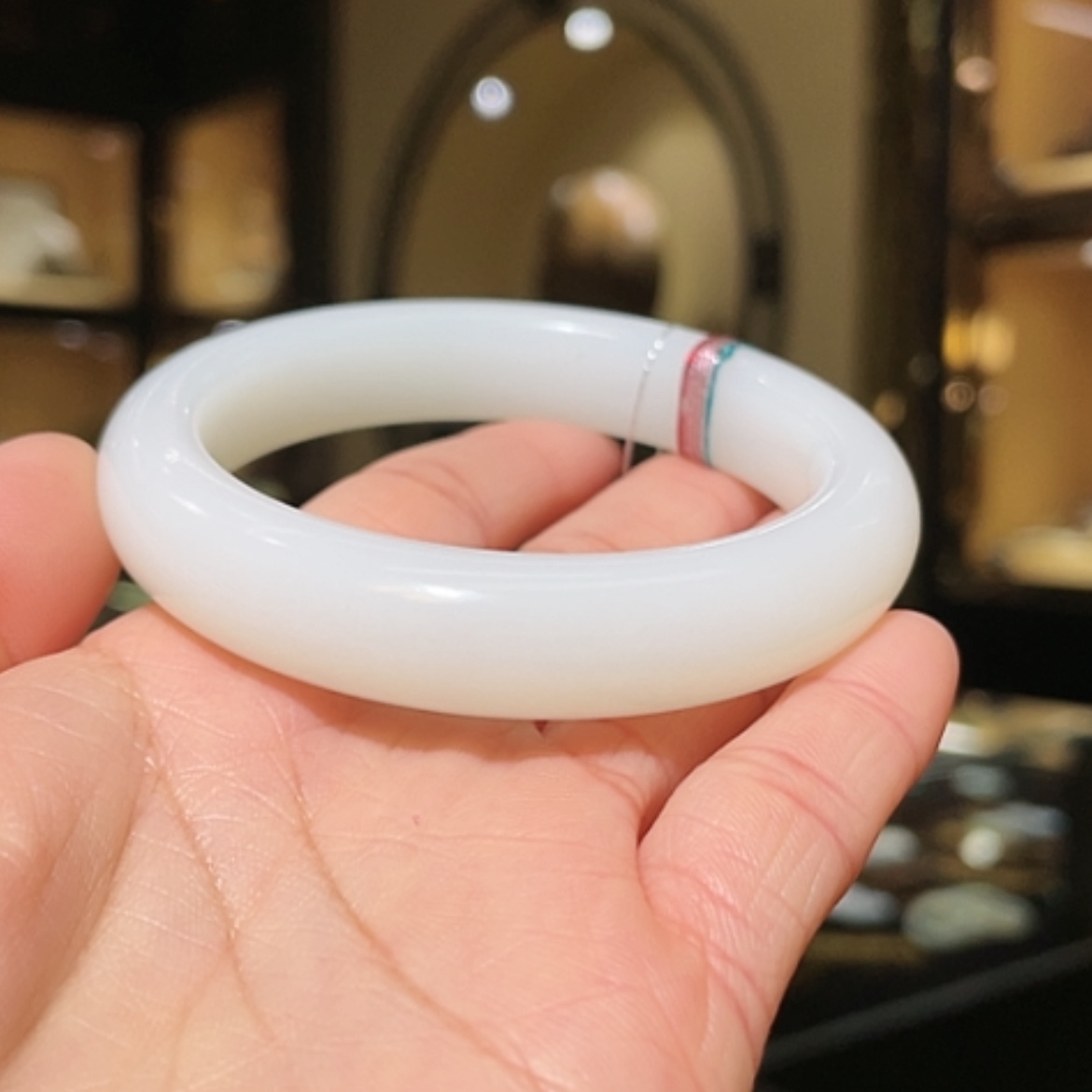 【闪购商品】和田玉手镯未镶嵌57#64.4g