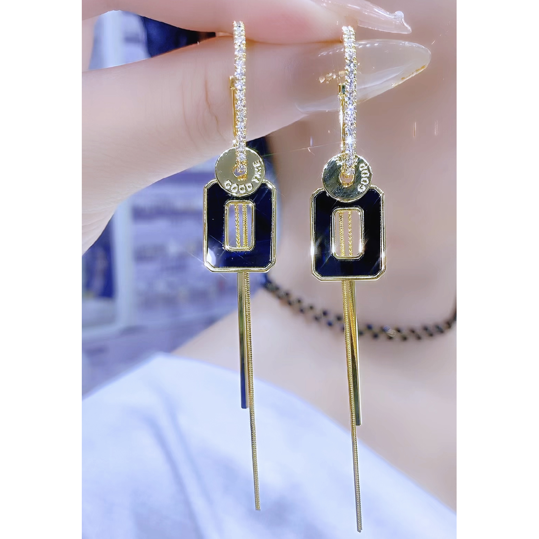 铜合金合成锆石耳饰 时尚轻奢百搭气质简约百搭方形流苏耳环