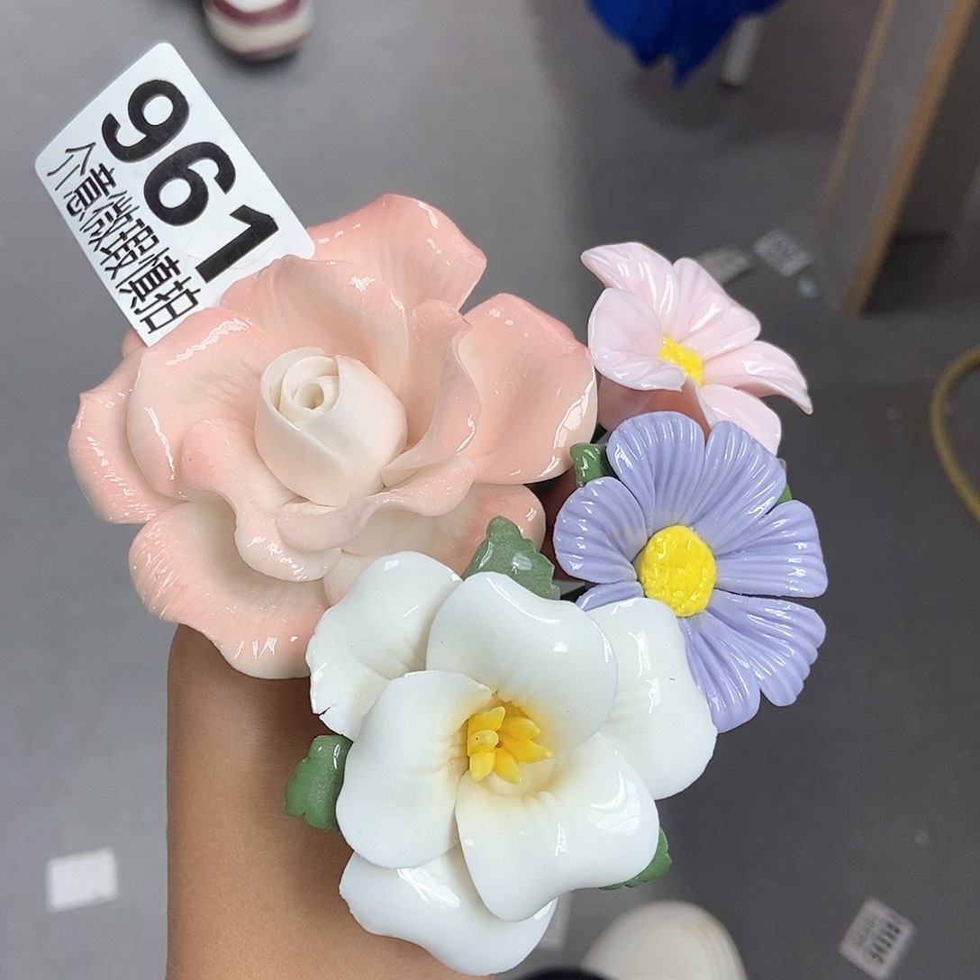 陶瓷设计风格现代