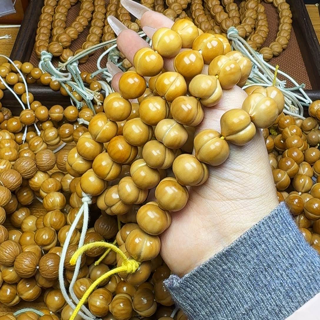 猴头核桃吊坠二级屁桃
