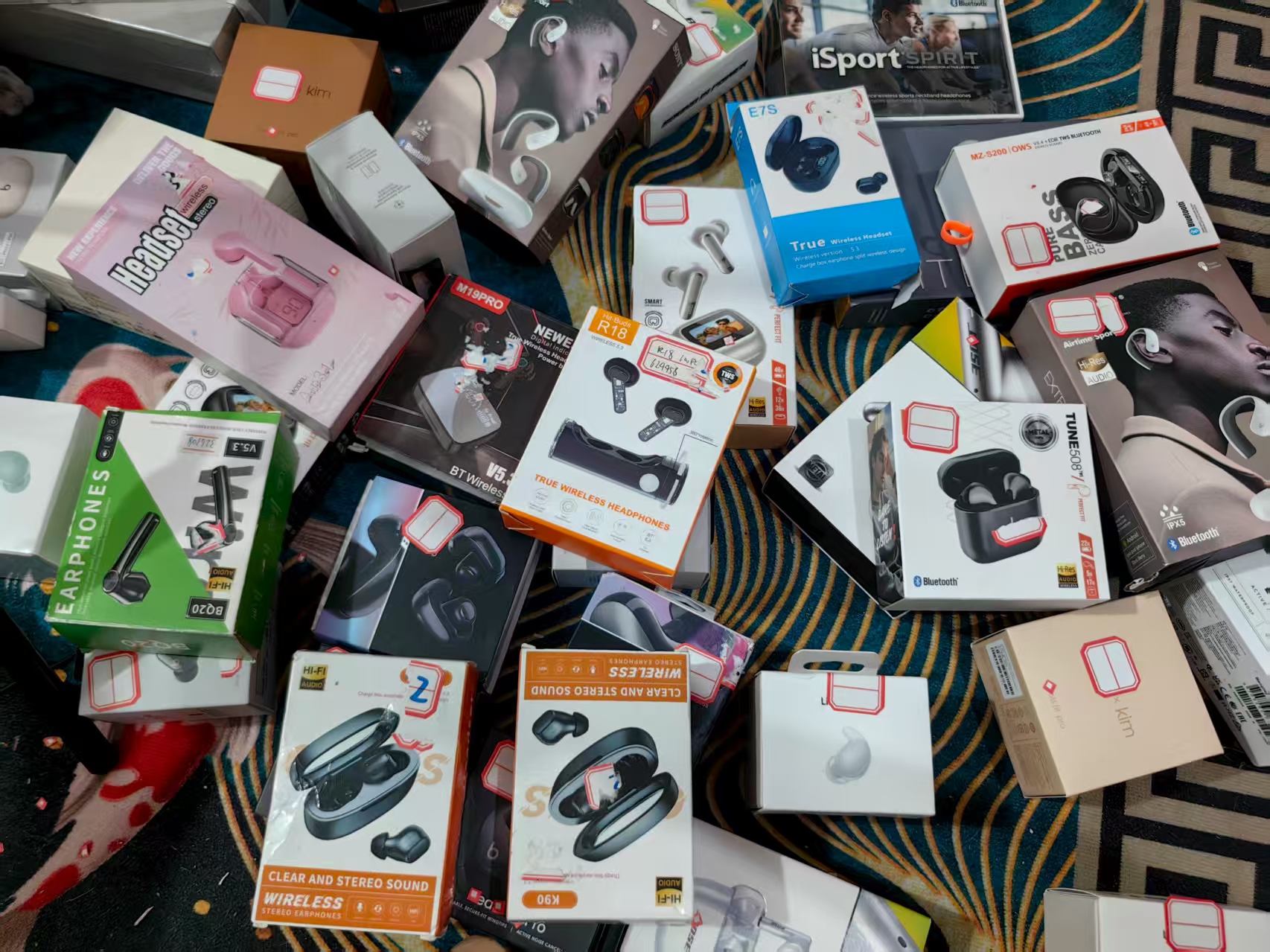 99新  24号链接（库存耳机按照讲解拍下具体以当天直播为准）