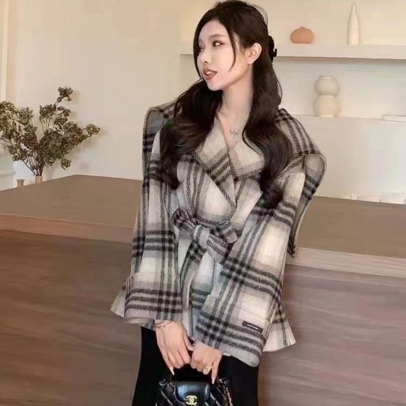 2025新款韩系小香风呢子大衣高级感秋冬季气质格纹加厚毛呢外套女