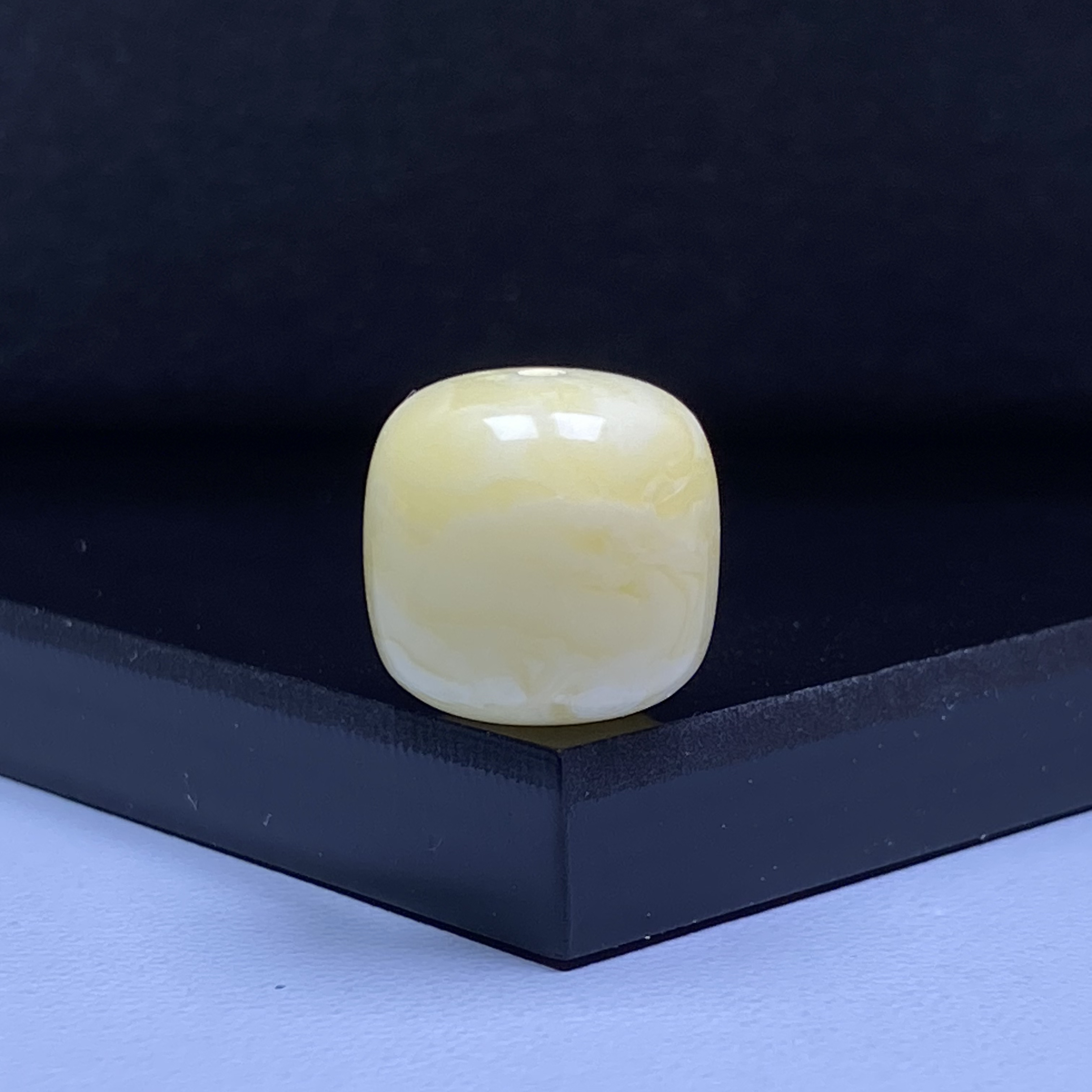 琥珀蜜蜡瓷白妖花浓蜡虎皮纹老型配配饰12.4mm